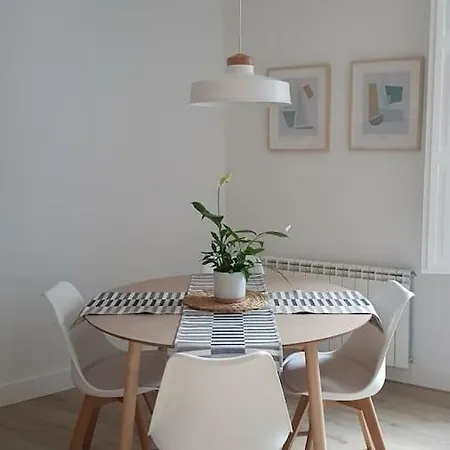 Apartamento En Pleno Centro De Con Garaje Teruel