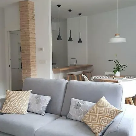 Apartamento En Pleno Centro De Con Garaje